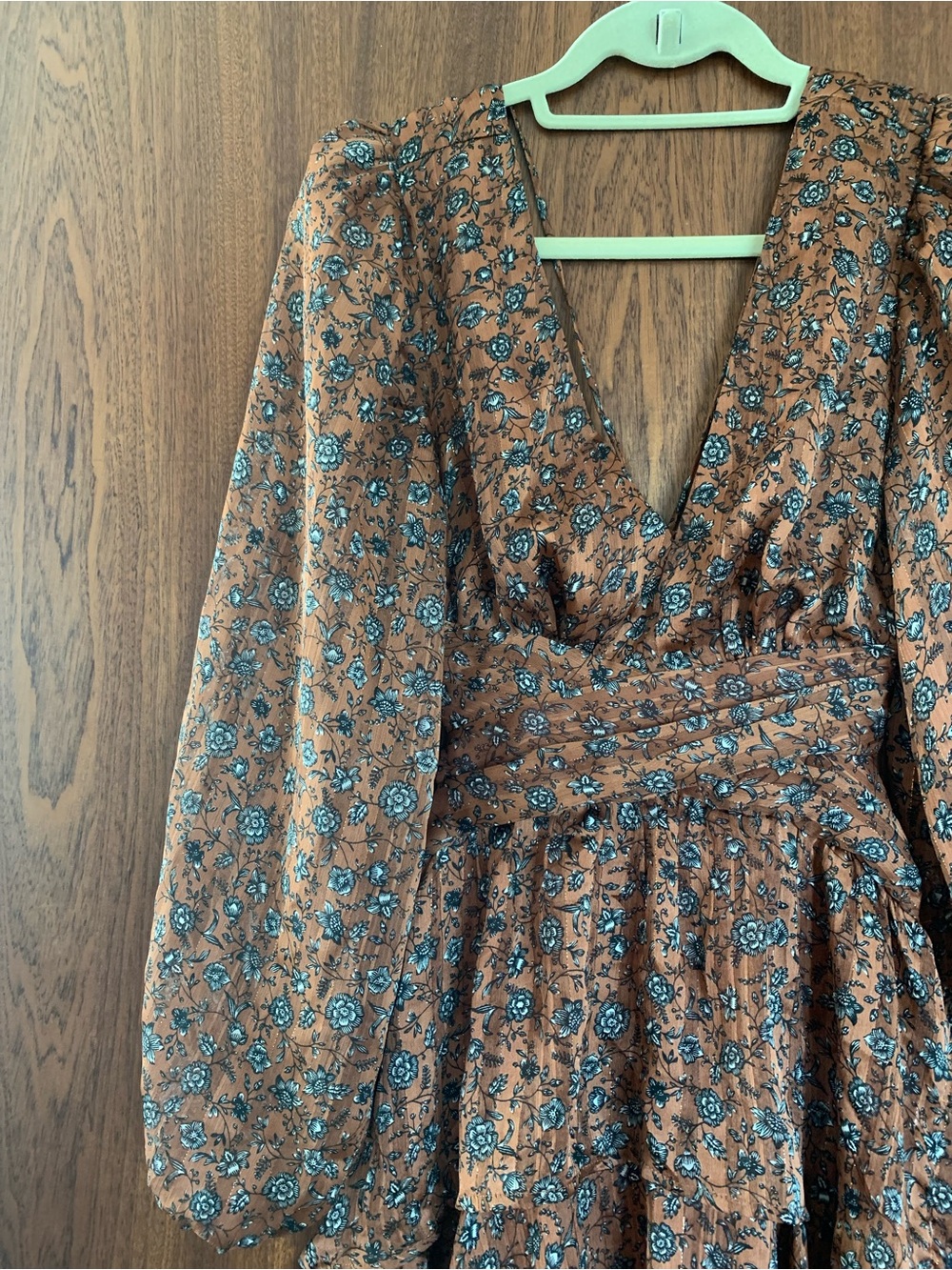 Astr Anora Brown Floral Tiered V-Neck Maxi Dress - Picture 7 of 16